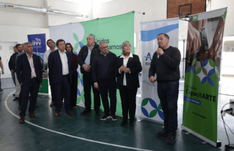 El acto fue encabezado por el Gobernador Weretilneck dias atrás